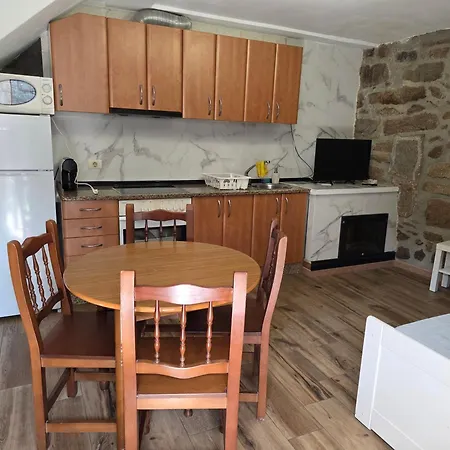 Lobios House בית נופש Bubaces